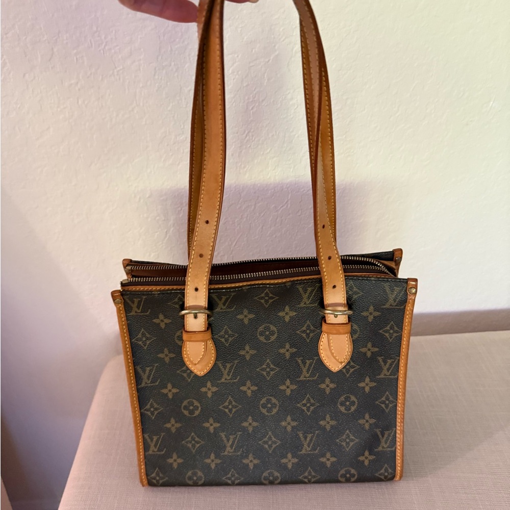 Louis Vuitton Monogram Canvas Shoulder Bag